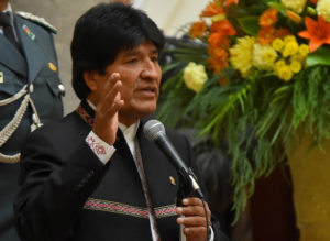 Evo Morales ofreció ayuda para rescatar a mineros bolivianos atrapados en Tocopilla