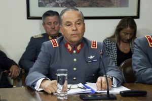 Ministra Rutherford ordena detención de ex comandante del Ejército Humberto Oviedo