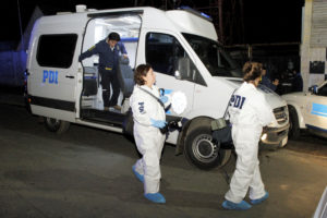 PDI investiga homicidio de hombre en San Bernardo: al menos 10 personas involucradas