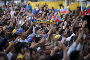 Venezuela: el 96% de empresas paralizó o redujo su producción durante este año