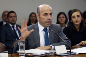 Funcionario despedido de Contraloría anuncia acciones legales: 