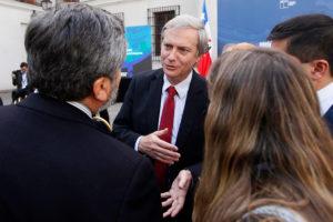 Kast prepara el lanzamiento de su partido con dos diputados y en cuatro regiones