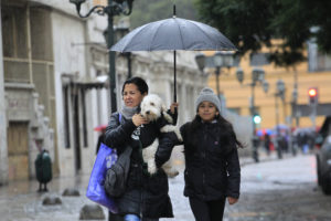 Intendencia declara Alerta Temprana por precipitaciones y vientos de hasta 70 kms/hr en la Región Metropolitana