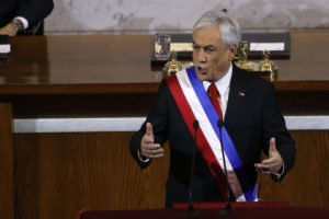 VIDEO | Por segundo año consecutivo: Presidente Piñera nuevamente tuvo problemas con el teleprompter en plena Cuenta Pública