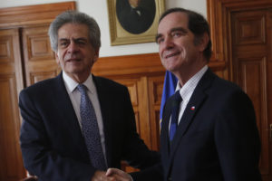 Larraín y Brito zanjan controversia por cambio de sistema de nombramiento de jueces