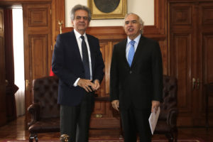 Ministro Chadwick y reunión con Brito: 