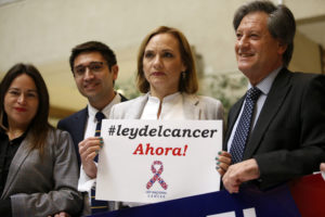 Carolina Goic responde al ministro Mañalich por recursos a Ley del Cáncer: 