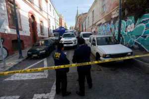 PDI detuvo a presuntos responsables de homicidio de turista canadiense en Valparaíso