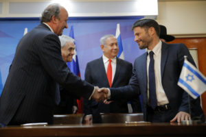 Vocera por polémica en gira de Piñera a Israel y Palestina: 