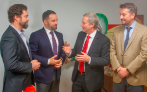 Kast se reunió con líderes de VOX en España: buscan 