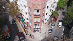 FOTO | Polémica por borrado de icónico mural del barrio Lastarria