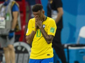 Empresa suspende campaña publicitaria con Neymar tras denuncia por violación