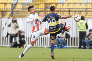 Hasta que se jugó: Everton ganó a Cobresal el duelo que se suspendió 3 veces