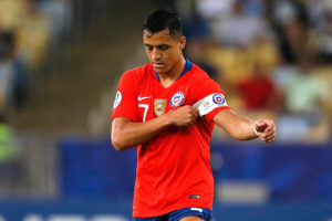 VIDEO | El enojo de Alexis Sánchez con el hincha que invadió la cancha