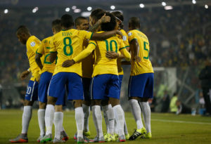Brasil goleó a Perú y se impuso como líder en la Copa América