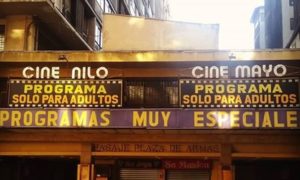 Cines porno de Santiago Centro cerrarán sus salas tras más de dos décadas