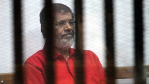 Casi en secreto: un día después de su muerte y de madrugada fue sepultado  Mohamed Morsi