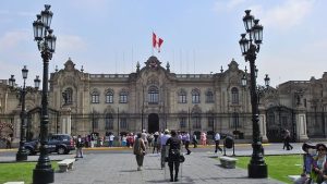 En 2018 economía peruana superaría a la chilena, según FMI