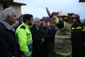 Presidente anuncia que militares ayudarán en zonas afectadas por tornado y trombas
