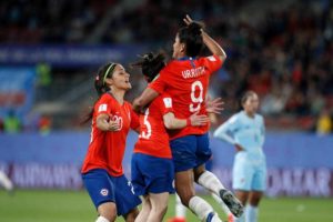 Elías Figueroa aplaudió a la Roja Femenina: 