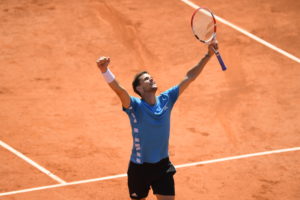 Dominic Thiem celebra: el pupilo de Nicolás Massú vuelve a la final de Roland Garros