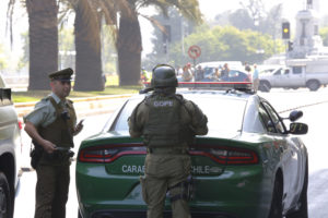 Familia denuncia paquete sospechoso en Vitacura y genera operativo del GOPE