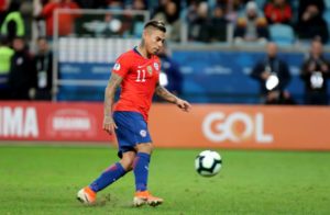 Eduardo Vargas aparece en carpeta para reforzar el ataque de Boca Juniors