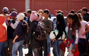 Justicia ordena al Gobierno cursar solicitudes de refugio de 23 cubanos