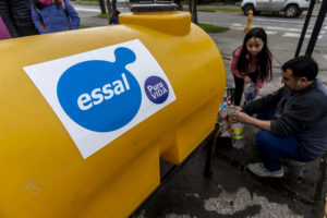 Las millonarias multas que acumula Essal por contaminación e incumplimientos de servicios