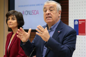 Ministro Mañalich responsabilizó al gobierno anterior por aumento en casos de VIH