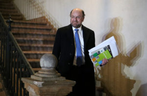 Ministro Moreno: Gobierno espera la máxima sanción para Essal