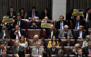 Gobierno insistirá en fórmula para reducir el número de parlamentarios