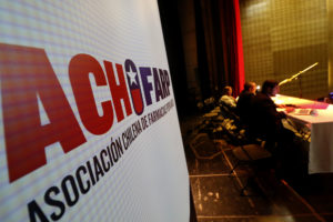 Farmacias Populares importarán 5 medicamentos para bajar sus precios