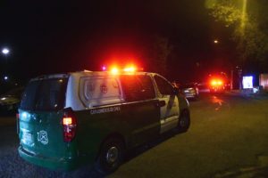 Un hombre sufrió un violento “portonazo” en la comuna de Pudahuel