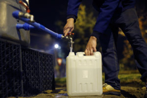 Corte de agua en Osorno: SEC confirmó filtración de 1.100 litros de petróleo en cañerías