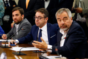 DC se resta de acuerdo de la oposición por reforma de pensiones