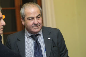 Gobierno anuncia a Arturo Zúñiga como reemplazante de Luis Castillo