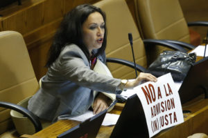 Comisión de Ética multó a Marisela Santibáñez por dichos contra Jaime Guzmán