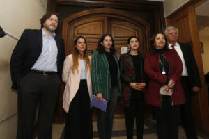 Pensiones: PS y PPD desmienten acuerdo y comisión suspendió votación