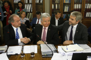 Pensiones: Comisión de Trabajo aprueba creación de ente público que administrará el 4% adicional