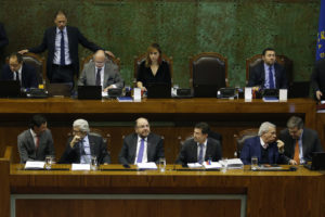 Congreso solicita a Sebastián Piñera la caducidad de la concesión a Essal tras crisis en Osorno