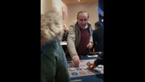 Jefe de Finanzas de Bienes Nacionales fue sorprendido apostando en el casino