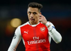 Alexis habría llegado a un acuerdo para seguir en el Arsenal antes de partir a Manchester United