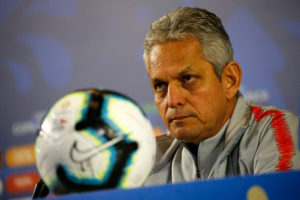 Rueda puso en duda a Vidal ante Argentina, defendió a Arias y evitó a Bravo