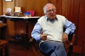 Presentan querella contra Premio Nacional Hugo Montes por abuso sexual