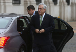 Jueces se van en picada contra Piñera: 