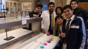 Profesor chileno expone en Congreso Mundial de Química en París