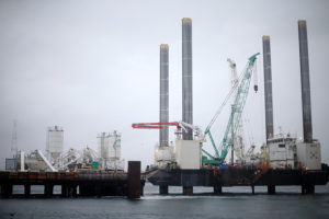 Brasileña OAS sale de la construcción de Puente Chacao