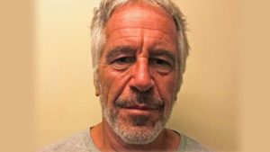 Encuentran muerto a Jeffrey Epstein, multimillonario amigo de Clinton y Trump acusado de pederastia