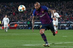 Prensa española asegura que el Barcelona le puso precio a Arturo Vidal